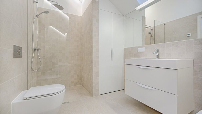 Handige tips voor de juiste tegels kiezen voor je badkamer 