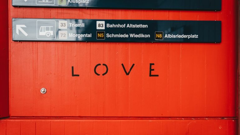 Het gezinsleven van darter Jeffrey de Graaf en zijn Zweedse vriendin