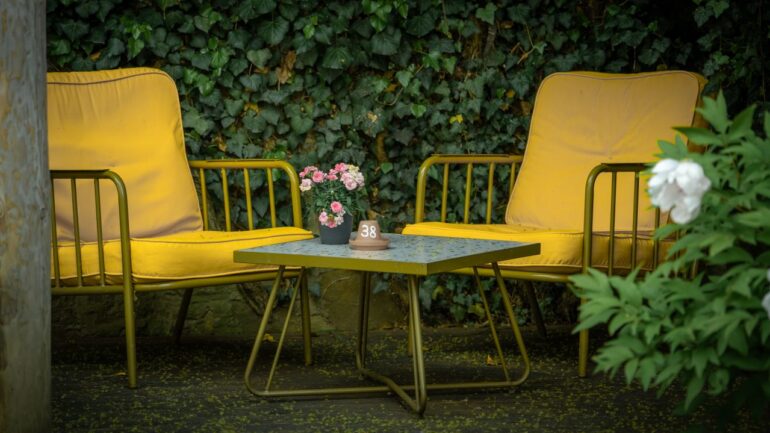 Welke loungeset past het beste bij jouw tuinstijl?
